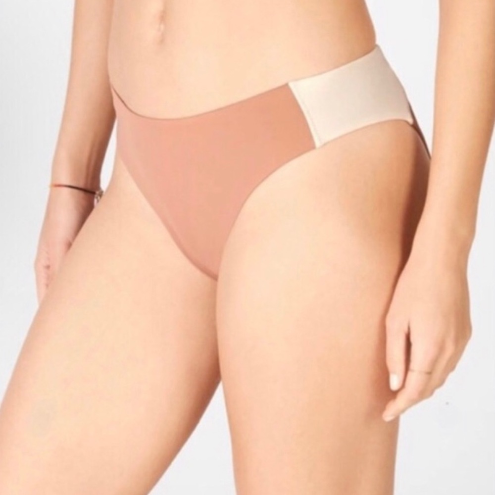 Fabletics bikini bottom